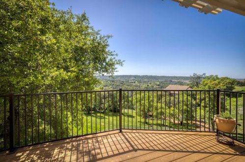 951 Crystal Oak Pl, Newcastle CA  95658-9405 exterior