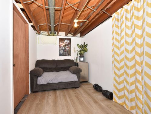 4572 70th St, Milwaukee WI  53218-5407 exterior