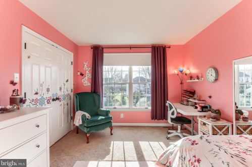 23 Surrey Ln, Navy Sup Dpt PA  17050-7801 exterior