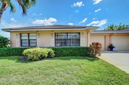 9890 Papaya Tree Trl, Boynton Beach, FL 33436-0526