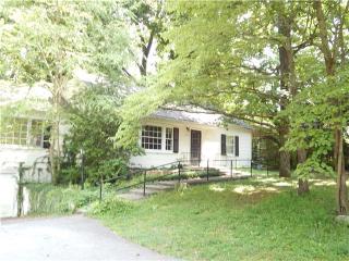 1607 Eastern Hills Dr, Clarksville, TN 37043-4504