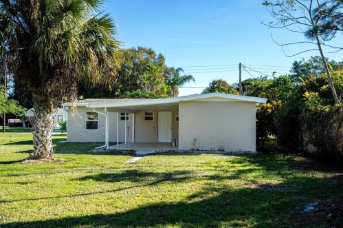 1815 30th St, Fort Pierce FL  34947-6914 exterior