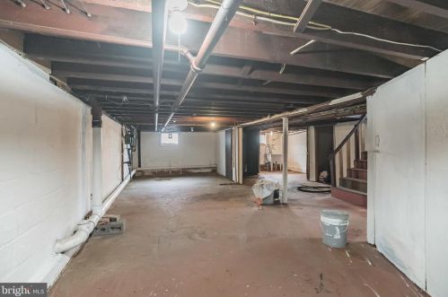 15 Lehigh Ave, Gloucester NJ  08030-1304 exterior