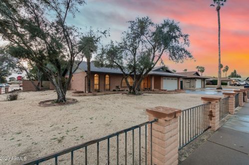 10028 34th Ln, Phoenix, AZ 85051-1227