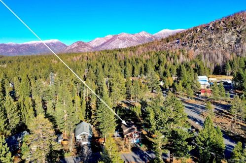 2239 Blitzen Rd, South Lake Tahoe, CA 96150-5148