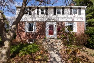 606 Pennsylvania Ave, Oreland, PA 19075-1233