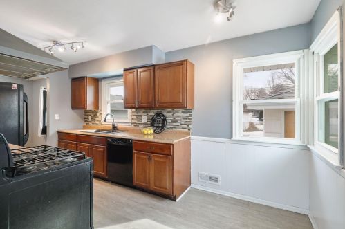 7206 June Ave, Minneapolis MN 55429-1325 exterior