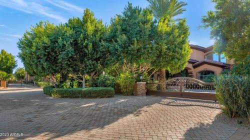 11571 Cochise Dr, Scottsdale, AZ 85259-4904
