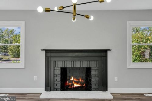 188 Tiffany Ln, Willingboro NJ  08046-3855 exterior