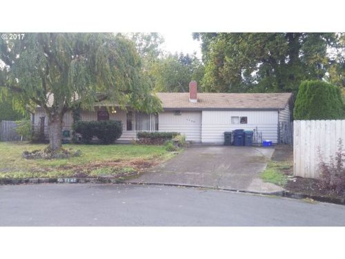 1140 Ponderosa Ct, Springfield OR  97477-7642 exterior