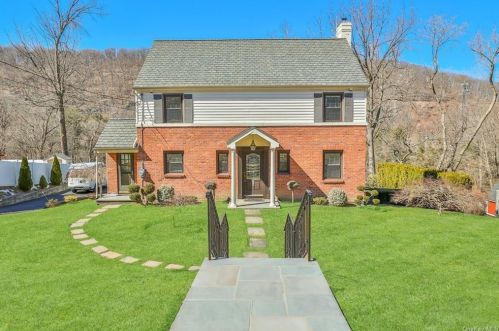 179 Benic Pl, Hawthorne, NY 10532-1001