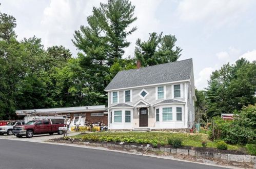 2 Howard St, Salem NH  03079-2565 exterior