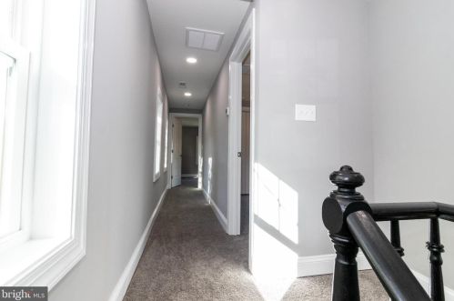 511 4th St, Laurel DE  19956-1506 exterior