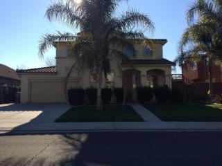 1932 Hershey Dr, Woodland, CA 95776-5143