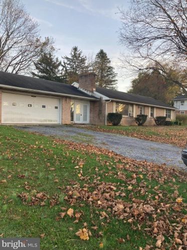 525 Mountain Rd, Siddonsburg, PA 17019-1523