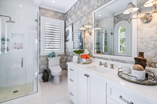 444 Chilean Ave, Palm Beach FL  33480-4529 exterior