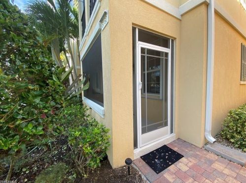 8160 Josefa Way, Naples, FL 34114-2615