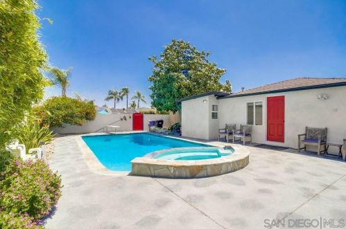 4677 Winona Ave, San Diego, CA 92115-3341