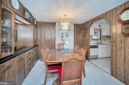 6705 Fisher Dr, Spotsylvania VA  22551-2613 exterior