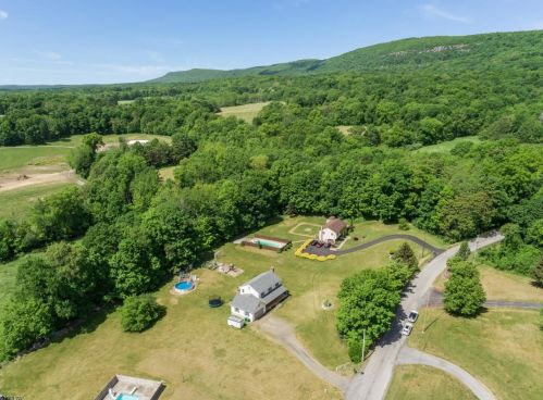 7 Card Rd, Wantage NJ  07461-2843 exterior