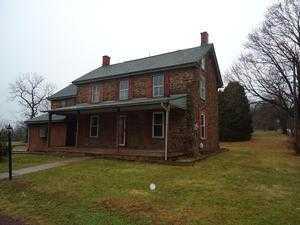 2512 Diamond St, Sellersville, PA 18960-3428