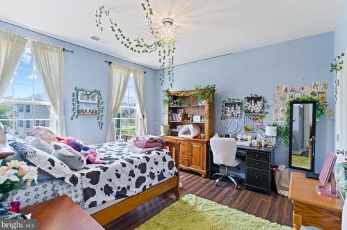 13846 Estate Manor Dr, Gainesville VA 20155-5951 exterior