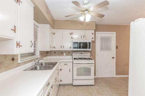 4504 Vance Rd, Fort Worth TX  76180-8160 exterior