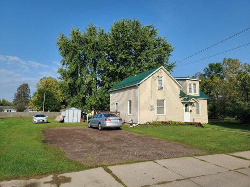 826 4th St, Ladysmith, WI 54848-2210