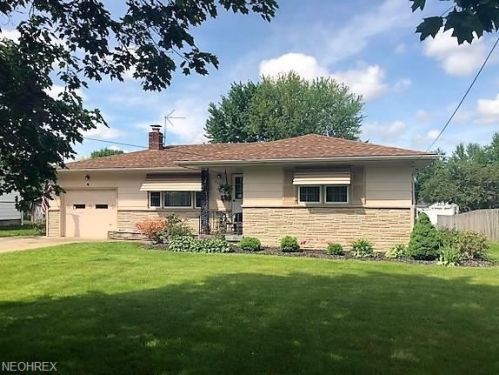 4302 Kerrybrook Dr, Youngstown, OH 44511-1035