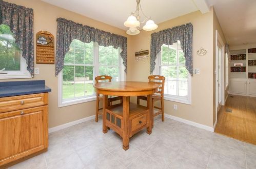 15 Coventry Ln, Salem NH 03079-1369 exterior