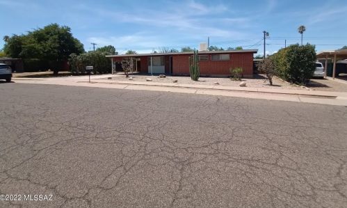 7202 Sylvane Dr, Tucson, AZ 85710-5527