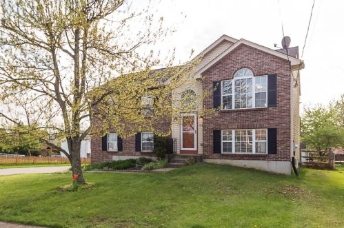 9146 Hawksridge Dr, Covington, KY 41017-9124