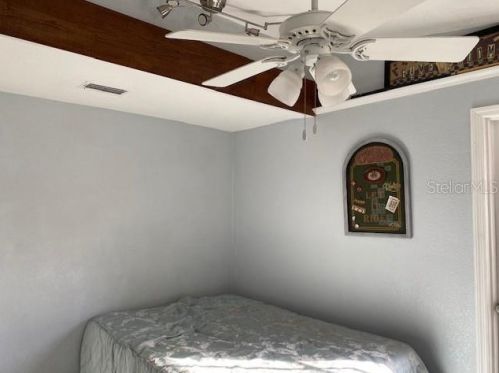 3927 Saturn Dr, New Port Richey FL  34652-6180 exterior