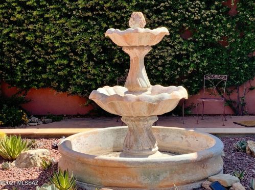 943 Placita Quieta, Green Valley AZ  85622-8358 exterior