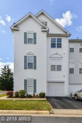 2512 Logan Wood Dr, Herndon VA  20171-4489 exterior