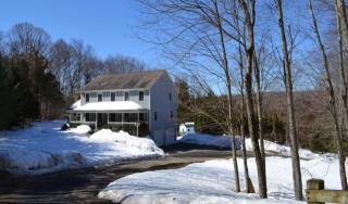 16 Pine Tree Hill Rd, Newtown, CT 06470-2606