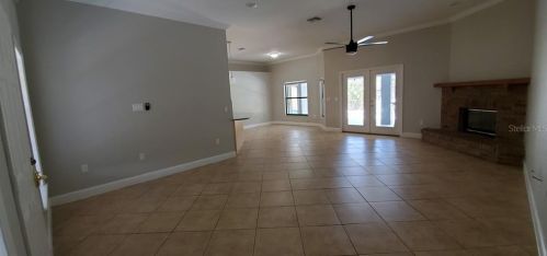 7311 Glen Meadow Dr, Lakeland, FL 33810-6903
