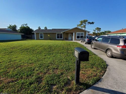 5441 27th Ave, Naples, FL 34116-7509