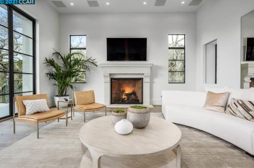 519 Miner Rd, Orinda CA  94563-1426 exterior