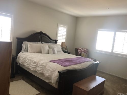 16252 Gibson St, Victorville CA  92394-2517 exterior