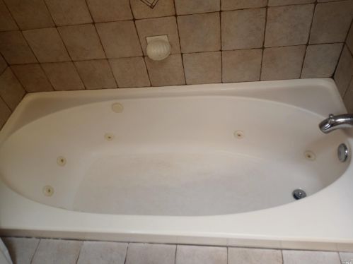 5480 Canyon Rd, Willits CA  95490-9242 exterior