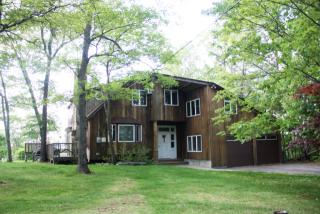 159 Kentview Dr, Kent Lakes, NY 10512-3135