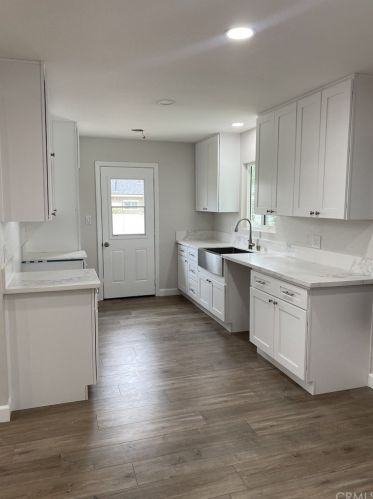 1924 Hunter Rd, Colton CA  92324-1312 exterior