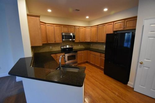 97 Highlands Blvd, Easton PA  18042-7262 exterior