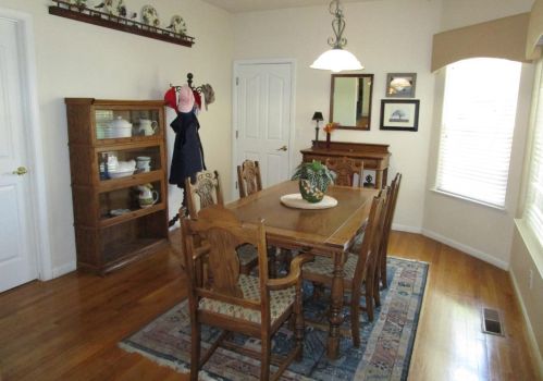 935 Union Rd, Hollister CA  95023-9117 exterior