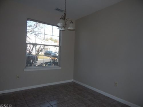 416 Cardinal Ln, Bedminster NJ  07921-1913 exterior