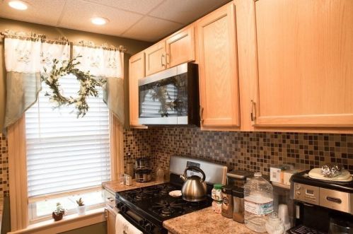 21 Hart St, Fall River MA 02724 exterior