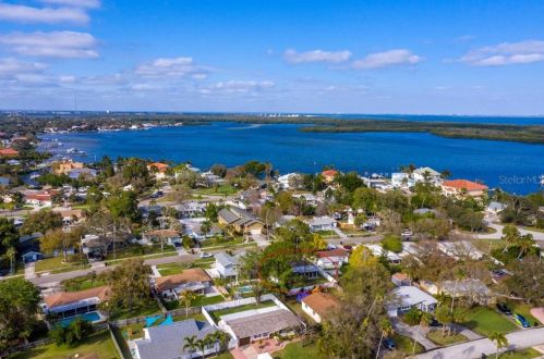 1842 Oregon Ave, Saint Petersburg, FL 33703-1922