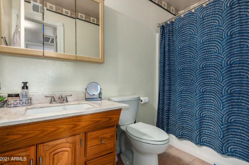 10814 12 St, Phoenix AZ 85085-7708 exterior