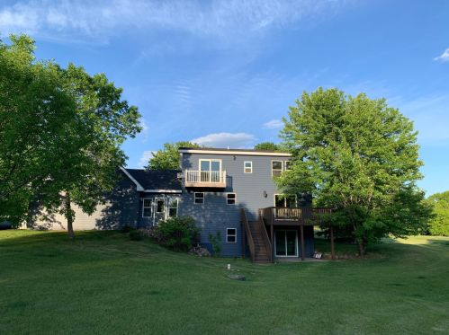 18282 22nd St, Princeton MN  55371-3115 exterior